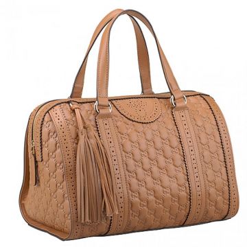 Gucci Duilio Brogue Boston Tan Leather Bag Zipper Closure Leather Tassel Vintage For Sale Chicago