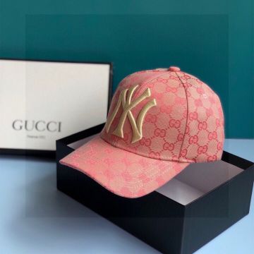 Gucci Sweet Style GG Logo Supreme Pattern Yellow X Ny Yankees Embroidered Patch Cap Women Pink Canvas Baseball Hat