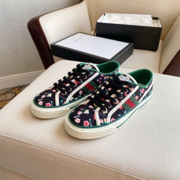 Low Price Gucci Tennis 1977 Low Top Lace Black Canvas Liberty London Flower Pattern Trainers For Ladies