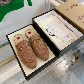 Spring Popular Yellow Gold Plated Horsebit Hardware Red Heart Pattern Princetown - Faux Gucci Lady Beige GG Supreme Canvas Mules 