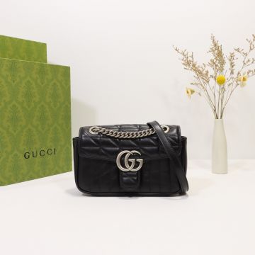Copy Gucci GG Marmont Black Quilted Leather Spring Closure Silver Double G Detail Classic Women'S Mini Shoulder Bag
