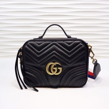 High End Black Quilted Chevron Leather Back Heart Print Zip Closure GG Marmont— Gucci Chic Crossbody Bag For Ladies
