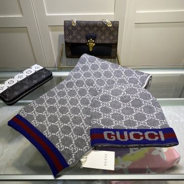 Top Sale Gucci Web Strap Detail Oversized Logo Pattern Unisex GG Jacquard Wool Hat Scarf Set Uk Replica