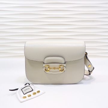  Gucci Horsebit 1955 White Leather Adjustable Snap Strap Front Gold Accessories Shoulder Bag Elegant Women'S Choice
