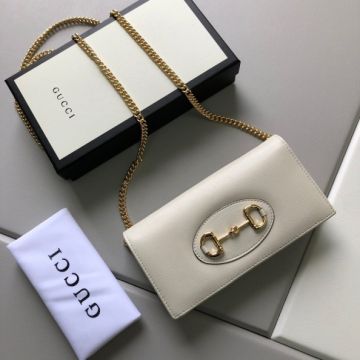 Luxury Gucci Horsebit 1955 White Leather Yellow Gold Plated Chain Women Flap Wallet For Sale 621892 0YK0G 9022