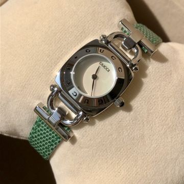 Faux Gucci Vintage Golden/Silver Square Case Logo Embossing Bezel Horsebit Design Green Leather Strap Women's Chronomat 21MM