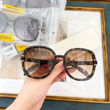 High Quality Oversized Tortoise Square Frame Gradient Brown Lens -  Gucci Golden GG Logo Style Female Sunglasses