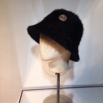 Winter Popular Gucci GG Marmont Yellow Gold Signature Black/White Rabbit Cony Hair Hats Women Wool Bucket Hats