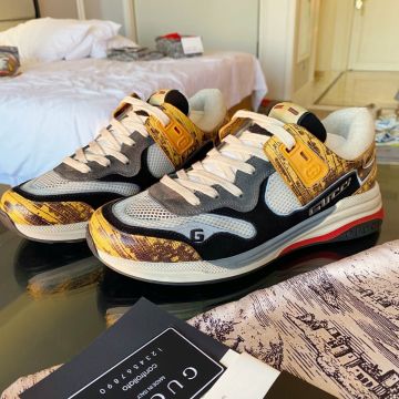 Fashion Gucci Ultrapace Mesh Design Black & Grey Suede Leather Yellow Animal Printing Leather Sneakers For Lovers 