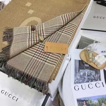 2022 Fashion Oversized Double G Logo Pattern Colorful Stripes Check Design - Women's Fake Gucci Beige Reversible Scarf