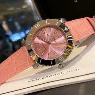 Gucci Dive Pink Rubber Strap Saint Germain Face Stainless Steel Case & Elapsed Time Bezel Women's 40MM Quartz Watch