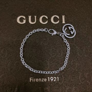 New Jewelry Gucci Silver Bracelet With Double G Pendant Decoration Best  Outlet Sale Free Shipping 